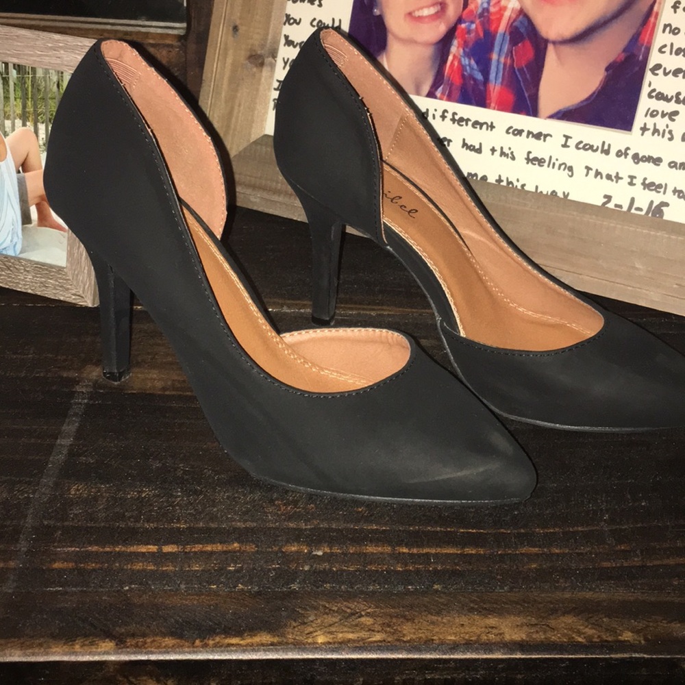 Boutique Black Heels